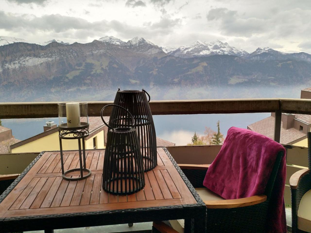 Swiss Seeblick Apartment Mit Hotelanbindung Беатенберґ Екстер'єр фото